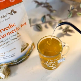 DelighTeas, Аюрведический травяной чай с куркумой, без кофеина, 30 роскошных чайных пакетиков в форме пирамидки, 120 г (4,2 унции)