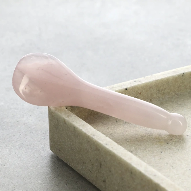 Mount Lai, Ложка для акупрессуры с розовым кварцем, гуа-ша, 1 шт.