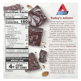 Atkins, Protein Meal Bar, шоколадный батончик с двойной помадкой, 5 батончиков, 48 г (1,69 унции)