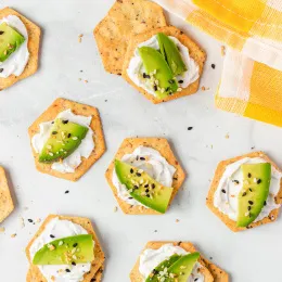 Simple Mills, Крекеры из органической муки, все, 4,25 унции (120 г)